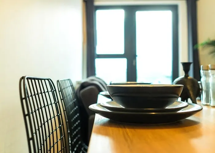 Hotwells Flat 8- Hopewell